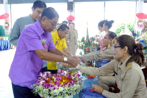 ทน.แม่สอด ร่วมงานกตเวทิตา ผู้เกษียณอายุราชการประจำปีการศึกษา 2568   