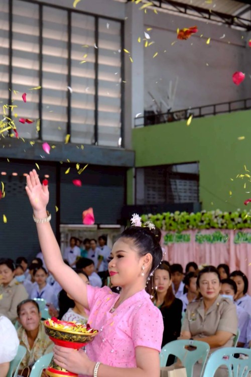 ทน.แม่สอด ร่วมงานกตเวทิตา ผู้เกษียณอายุราชการประจำปีการศึกษา 2568   