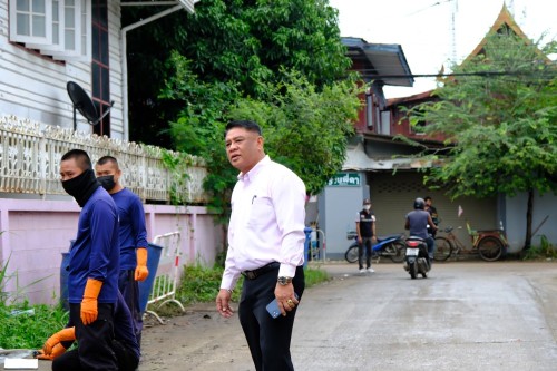 ทน.แม่สอด ร่วมกับ เรือนจำอำเภอแม่สอด ลงพื้นที่ขุดลอกท่อระบายน้ำ ในเขตพื้นที่เทศบาลนครแม่สอด