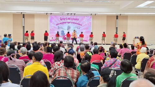 เทศบาลนครแม่สอด เข้าร่วมโครงการมหกรรมสร้างสุขภาพดีวิถีไทย ส่งเสริมสุขภาพทางกายในผู้สูงอายุและประชาชน ปีงบประมาณ 2568