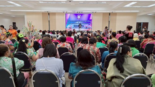 เทศบาลนครแม่สอด เข้าร่วมโครงการมหกรรมสร้างสุขภาพดีวิถีไทย ส่งเสริมสุขภาพทางกายในผู้สูงอายุและประชาชน ปีงบประมาณ 2568