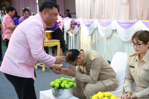 ทน.แม่สอด จัดโครงการจัดงานยกย่องและเชิดชูเกียรติบุคลากรของเทศบาลนครแม่สอด ประจำปีงบประมาณ พ.ศ. 2568