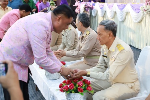 ทน.แม่สอด จัดโครงการจัดงานยกย่องและเชิดชูเกียรติบุคลากรของเทศบาลนครแม่สอด ประจำปีงบประมาณ พ.ศ. 2568