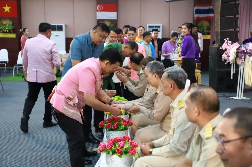 ทน.แม่สอด จัดโครงการจัดงานยกย่องและเชิดชูเกียรติบุคลากรของเทศบาลนครแม่สอด ประจำปีงบประมาณ พ.ศ. 2568