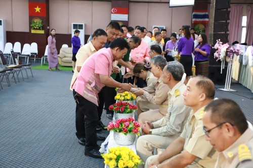 ทน.แม่สอด จัดโครงการจัดงานยกย่องและเชิดชูเกียรติบุคลากรของเทศบาลนครแม่สอด ประจำปีงบประมาณ พ.ศ. 2568