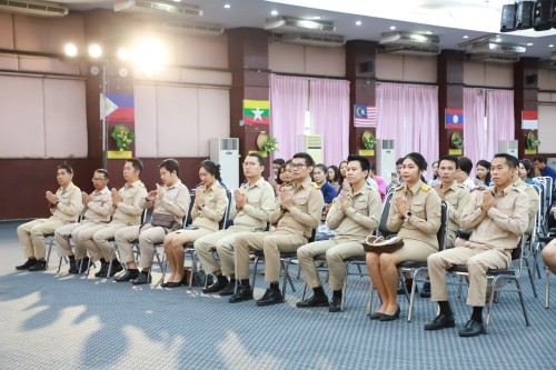 ทน.แม่สอด จัดโครงการจัดงานยกย่องและเชิดชูเกียรติบุคลากรของเทศบาลนครแม่สอด ประจำปีงบประมาณ พ.ศ. 2568