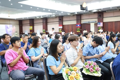 ทน.แม่สอด จัดโครงการจัดงานยกย่องและเชิดชูเกียรติบุคลากรของเทศบาลนครแม่สอด ประจำปีงบประมาณ พ.ศ. 2568