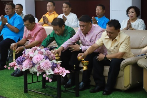 ทน.แม่สอด จัดโครงการจัดงานยกย่องและเชิดชูเกียรติบุคลากรของเทศบาลนครแม่สอด ประจำปีงบประมาณ พ.ศ. 2568