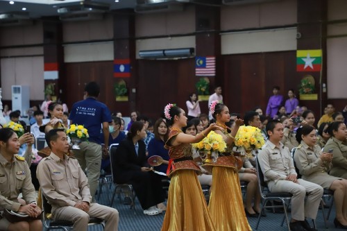 ทน.แม่สอด จัดโครงการจัดงานยกย่องและเชิดชูเกียรติบุคลากรของเทศบาลนครแม่สอด ประจำปีงบประมาณ พ.ศ. 2568