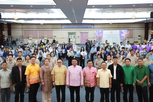 ทน.แม่สอด จัดโครงการจัดงานยกย่องและเชิดชูเกียรติบุคลากรของเทศบาลนครแม่สอด ประจำปีงบประมาณ พ.ศ. 2568