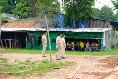 เทศบาลนครแม่สอด ลงพื้นที่ติดตามความคืบหน้างานก่อสร้างถนนและท่อระบายน้ำ ชุมชนสองแควสอง