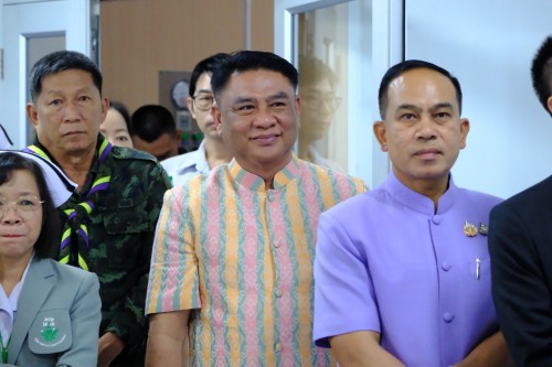 เทศบาลนครแม่สอด ร่วมพิธีเปิดหออภิบาลผู้ป่วยวิกฤตศัลยกรรมและศัลยกรรมประสาท โรงพยาบาลแม่สอด