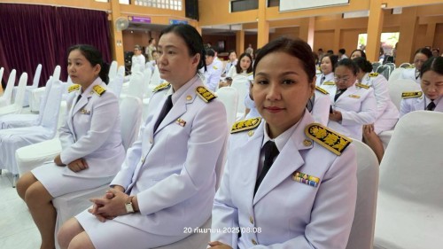 ทน.แม่สอด ร่วมกิจกรรมเฉลิมพระเกียรติพระบาทสมเด็จพระปรเมนทรมหาอานันทมหิดล พระอัฐมรามาธิบดินทร เนื่องในโอกาสวันพระบรมราชสมภพครบ 100 ปี 20 กันยายน 2568