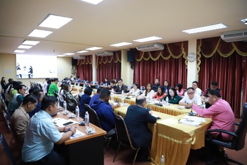 เทศบาลนครแม่สอด จัดประชุมหัวหน้าส่วนราชการ ประจำเดือนกันยายน พ.ศ.2568