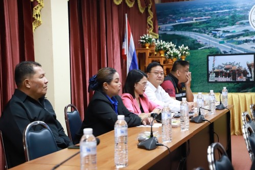 เทศบาลนครแม่สอด จัดประชุมหัวหน้าส่วนราชการ ประจำเดือนกันยายน พ.ศ.2568