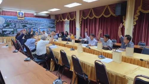 ทน.แม่สอด จัดการประชุมคณะกรรมการกองทุนหลักประกันสุขภาพระดับท้องถิ่นเทศบาลนครแม่สอด ครั้งที่ 2 ประจำปีงบประมาณ 2568