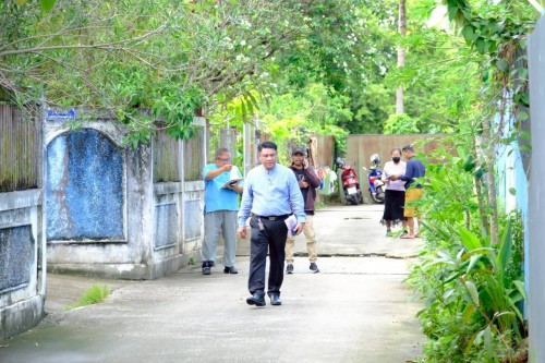 ทน.แม่สอด ลงพื้นที่สำรวจถนนเพื่อเตรียมความพร้อมในการออกแบบประมาณการราคา เพื่อรองรับโครงการในการแก้ไขปัญหาน้ำท่วมในเขตเทศบาลนครแม่สอด