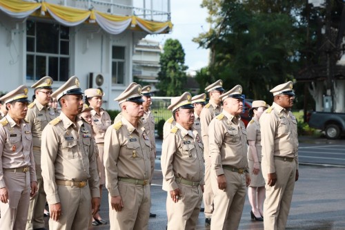 เทศบาลนครแม่สอด จัดกิจกรรมเคารพธงชาติ เนื่องในวันพระราชทานธงชาติไทย