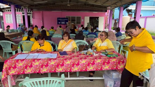 เทศบาลนครแม่สอด เข้าร่วมการจัดกิจกรรมประชุมผู้สูงอายุชุมชนอิสลาม ประจำเดือนกันยายน