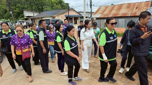 ทน.แม่สอด บูรณาการร่วมกับองค์การบริหารส่วนจังหวัดตาก ลงพื้นที่ขุดลอกลำเหมืองสาธารณะชุมชนสองแคว1 และชุมชนสองแคว2 เพื่อป้องกันน้ำท่วมขัง