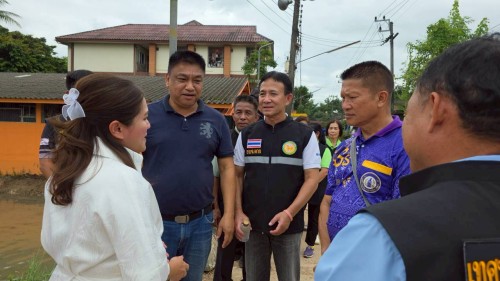 ทน.แม่สอด บูรณาการร่วมกับองค์การบริหารส่วนจังหวัดตาก ลงพื้นที่ขุดลอกลำเหมืองสาธารณะชุมชนสองแคว1 และชุมชนสองแคว2 เพื่อป้องกันน้ำท่วมขัง