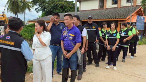 ทน.แม่สอด บูรณาการร่วมกับองค์การบริหารส่วนจังหวัดตาก ลงพื้นที่ขุดลอกลำเหมืองสาธารณะชุมชนสองแคว1 และชุมชนสองแคว2 เพื่อป้องกันน้ำท่วมขัง