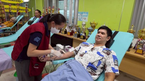 เทศบาลนครแม่สอด ร่วมกับโรงพยาบาลแม่สอด จัดกิจกรรมบริจาคโลหิตเพื่อถวายเป็นพระราชกุศลแด่พระบาทสมเด็จพระบรมชนกาธิเบศร มหาภูมิพลอดุลยเดชมหาราช บรมนาถบพิตร 