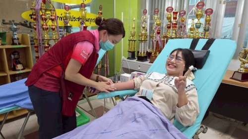 เทศบาลนครแม่สอด ร่วมกับโรงพยาบาลแม่สอด จัดกิจกรรมบริจาคโลหิตเพื่อถวายเป็นพระราชกุศลแด่พระบาทสมเด็จพระบรมชนกาธิเบศร มหาภูมิพลอดุลยเดชมหาราช บรมนาถบพิตร 