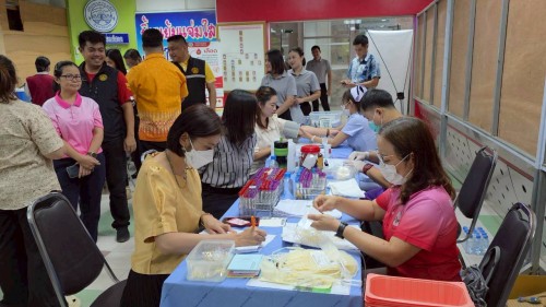 เทศบาลนครแม่สอด ร่วมกับโรงพยาบาลแม่สอด จัดกิจกรรมบริจาคโลหิตเพื่อถวายเป็นพระราชกุศลแด่พระบาทสมเด็จพระบรมชนกาธิเบศร มหาภูมิพลอดุลยเดชมหาราช บรมนาถบพิตร 