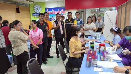 เทศบาลนครแม่สอด ร่วมกับโรงพยาบาลแม่สอด จัดกิจกรรมบริจาคโลหิตเพื่อถวายเป็นพระราชกุศลแด่พระบาทสมเด็จพระบรมชนกาธิเบศร มหาภูมิพลอดุลยเดชมหาราช บรมนาถบพิตร 