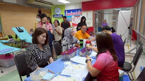 เทศบาลนครแม่สอด ร่วมกับโรงพยาบาลแม่สอด จัดกิจกรรมบริจาคโลหิตเพื่อถวายเป็นพระราชกุศลแด่พระบาทสมเด็จพระบรมชนกาธิเบศร มหาภูมิพลอดุลยเดชมหาราช บรมนาถบพิตร 