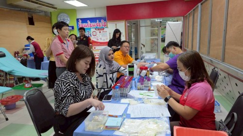 เทศบาลนครแม่สอด ร่วมกับโรงพยาบาลแม่สอด จัดกิจกรรมบริจาคโลหิตเพื่อถวายเป็นพระราชกุศลแด่พระบาทสมเด็จพระบรมชนกาธิเบศร มหาภูมิพลอดุลยเดชมหาราช บรมนาถบพิตร 