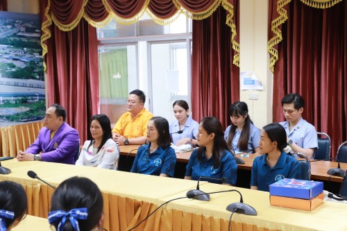 เทศบาลนครแม่สอด มอบเกียรติบัตรให้แก่นักเรียนโรงเรียนสรรพวิทยาคม ผู้ผ่านการฝึกประสบการณ์ ในคลินิกชุมอบอุ่น