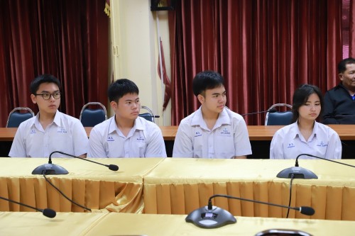 เทศบาลนครแม่สอด มอบเกียรติบัตรให้แก่นักเรียนโรงเรียนสรรพวิทยาคม ผู้ผ่านการฝึกประสบการณ์ ในคลินิกชุมอบอุ่น