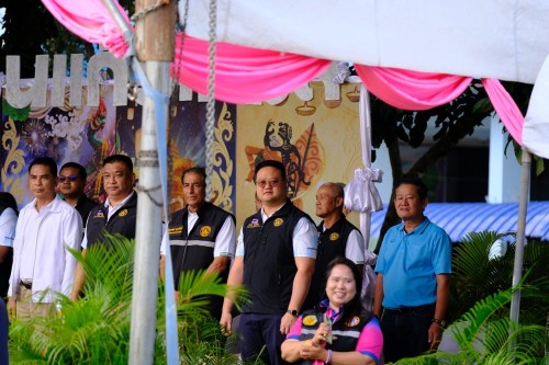 ทน.แม่สอด ร่วมพิธีเปิดการแข่งขันกีฬาสี “ดอนแก้วเกมส์” โรงเรียนเทศบาลวัดดอนแก้ว ประจำปีการศึกษา 2568