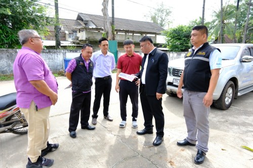 เทศบาลนครแม่สอด ร่วมกับกรมโยธาธิการและผังเมือง ลงพื้นที่การก่อสร้างถนนและท่อระบายน้ำ ตามโครงการก่อสร้างของกรมโยธาธิการและผังเมือง