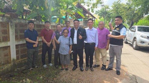 เทศบาลนครแม่สอด ร่วมกับกรมโยธาธิการและผังเมือง ลงพื้นที่การก่อสร้างถนนและท่อระบายน้ำ ตามโครงการก่อสร้างของกรมโยธาธิการและผังเมือง