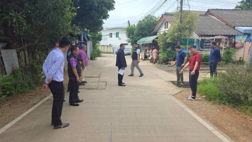 เทศบาลนครแม่สอด ร่วมกับกรมโยธาธิการและผังเมือง ลงพื้นที่การก่อสร้างถนนและท่อระบายน้ำ ตามโครงการก่อสร้างของกรมโยธาธิการและผังเมือง