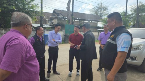 เทศบาลนครแม่สอด ร่วมกับกรมโยธาธิการและผังเมือง ลงพื้นที่การก่อสร้างถนนและท่อระบายน้ำ ตามโครงการก่อสร้างของกรมโยธาธิการและผังเมือง