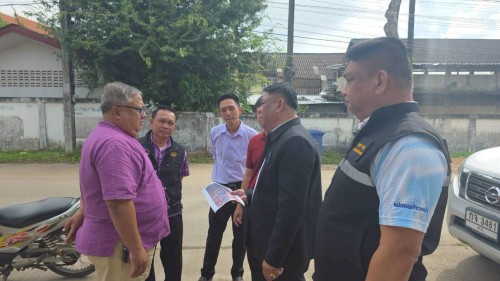 เทศบาลนครแม่สอด ร่วมกับกรมโยธาธิการและผังเมือง ลงพื้นที่การก่อสร้างถนนและท่อระบายน้ำ ตามโครงการก่อสร้างของกรมโยธาธิการและผังเมือง