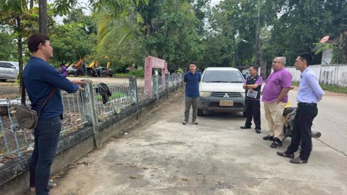 เทศบาลนครแม่สอด ร่วมกับกรมโยธาธิการและผังเมือง ลงพื้นที่การก่อสร้างถนนและท่อระบายน้ำ ตามโครงการก่อสร้างของกรมโยธาธิการและผังเมือง