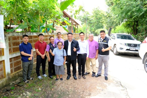 เทศบาลนครแม่สอด ร่วมกับกรมโยธาธิการและผังเมือง ลงพื้นที่การก่อสร้างถนนและท่อระบายน้ำ ตามโครงการก่อสร้างของกรมโยธาธิการและผังเมือง