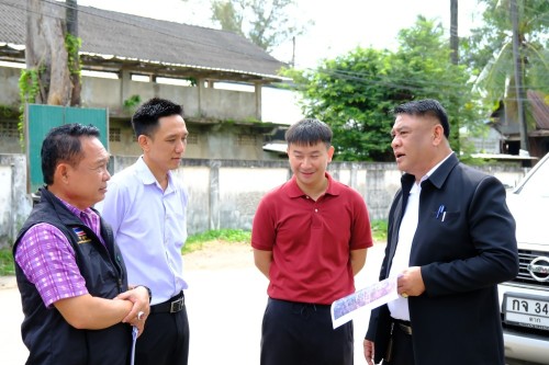 เทศบาลนครแม่สอด ร่วมกับกรมโยธาธิการและผังเมือง ลงพื้นที่การก่อสร้างถนนและท่อระบายน้ำ ตามโครงการก่อสร้างของกรมโยธาธิการและผังเมือง