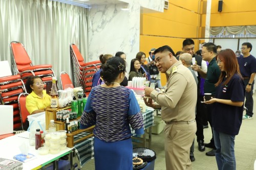 ทน.แม่สอด เข้าร่วมกิจกรรมประชุม Kick off เพื่อชี้แจงโครงการคัดเลือกพื้นที่ดำเนินงานที่มีศักยภาพในการส่งเสริมให้เกิดเป็นต้นแบบร่วมตอบโจทย์การพัฒนาใน 7 มิติทน.แม่สอด เข้าร่วมกิจกรรมประชุม Kick off เพื่อชี้แจงโครงการคัดเลือกพื้นที่ดำเนินงานที่มีศักยภาพในการส