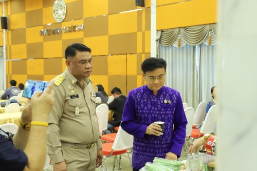 ทน.แม่สอด เข้าร่วมกิจกรรมประชุม Kick off เพื่อชี้แจงโครงการคัดเลือกพื้นที่ดำเนินงานที่มีศักยภาพในการส่งเสริมให้เกิดเป็นต้นแบบร่วมตอบโจทย์การพัฒนาใน 7 มิติทน.แม่สอด เข้าร่วมกิจกรรมประชุม Kick off เพื่อชี้แจงโครงการคัดเลือกพื้นที่ดำเนินงานที่มีศักยภาพในการส