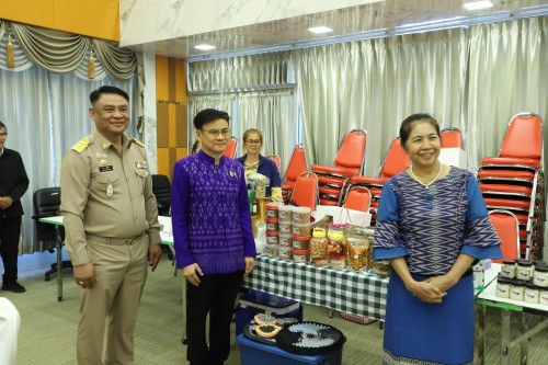 ทน.แม่สอด เข้าร่วมกิจกรรมประชุม Kick off เพื่อชี้แจงโครงการคัดเลือกพื้นที่ดำเนินงานที่มีศักยภาพในการส่งเสริมให้เกิดเป็นต้นแบบร่วมตอบโจทย์การพัฒนาใน 7 มิติทน.แม่สอด เข้าร่วมกิจกรรมประชุม Kick off เพื่อชี้แจงโครงการคัดเลือกพื้นที่ดำเนินงานที่มีศักยภาพในการส