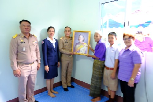 ทน.แม่สอด ร่วมพิธีมอบบ้านโครงการกาชาดปรับปรุงซ่อมแซม ที่อยู่อาศัยให้แก่ผู้ยากไร้ ผู้ด้อยโอกาสเฉลิมพระเกียรติสมเด็จพระกนิษฐาธิราชเจ้า กรมสมเด็จพระเทพรัตนราชสุดา ฯ สยามบรมราชกุมารี เนื่องในโอกาสวันคล้ายวันพระราชสมภพ ทรงพระเจริญพระชนมายุ 70 พรรษา