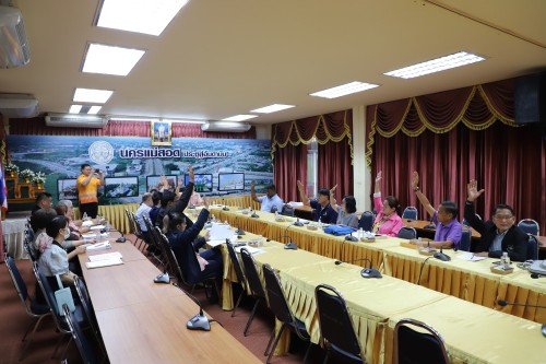 ทน.แม่สอด ประชุมคณะกรรมการพัฒนาเทศบาลนครแม่สอดเพื่อพิจารณาร่างแผนพัฒนาท้องถิ่น (พ.ศ.2566 - 2570) เพิ่มเติม ครั้งที่ 3/2568 ร่างแผนการดำเนินงาน ประจำปีงบประมาณ พ.ศ. 2569