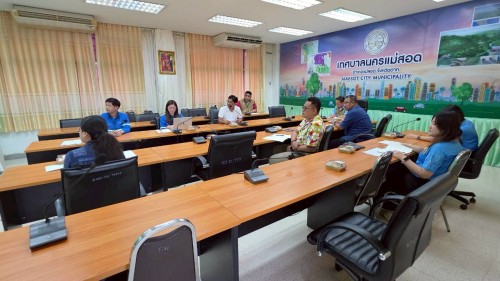 ทน.แม่สอด จัดประชุมรายงานความคืบหน้าของโครงการบริหารจัดการและกำจัดขยะมูลฝอย และผลิตกระแสไฟฟ้าขนาดเล็กมากโดยใช้ขยะชุมชนเป็นเชื้อเพลิง ครั้งที่ 10/2568