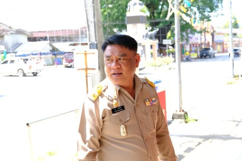 ทน.แม่สอด ลงพื้นที่สำรวจอาคารไนท์บาร์ซ่าเทศบาลนครแม่สอด เพื่อที่จะดำเนินการปรับปรุงอาคาร